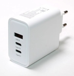 Сетевое ЗУ Perfeo I4664 USB-A+2xTYPE-C, GaN, 65W, белый (I4664)