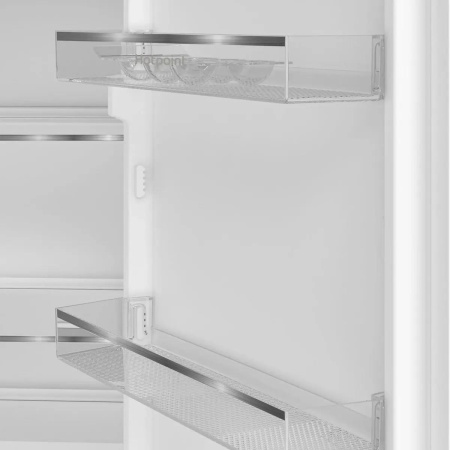 Холодильник встраиваемый Hotpoint HBT 20I