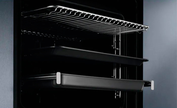 Встраиваемый Электрический духовой шкаф Electrolux EOD5C70BZ, цвет Чёрный