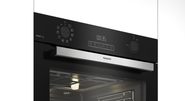 Встраиваемый Электрический духовой шкаф Hotpoint FE8 1231 SMP BLG, цвет Чёрный
