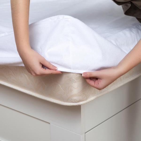 Наматрасник Экономь и Я водонепроницаемый на резинке 200/200 4859923