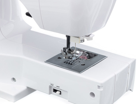 Компьютерная швейная машина Chayka New Wave 4270