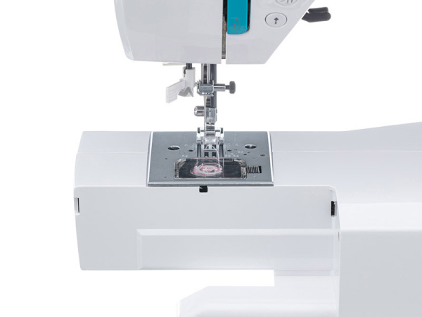 Компьютерная швейная машина Chayka New Wave 4270