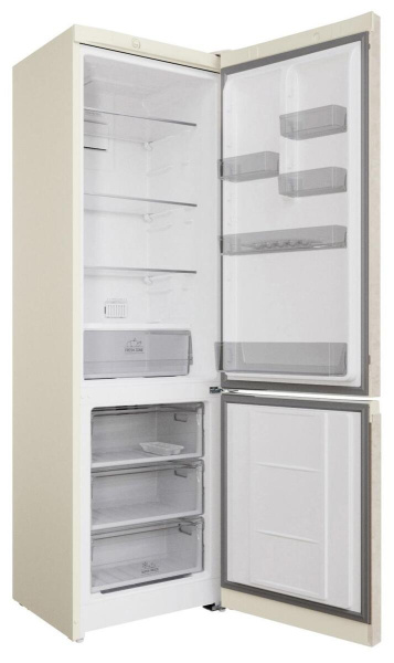 Холодильник Hotpoint HT 4200 AB