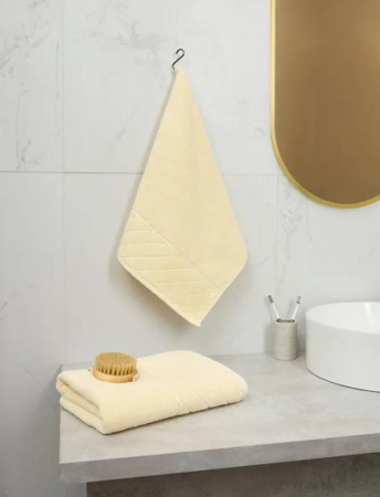 Полотенце Fine Line 70/140 Жемчужная коллекция Махра 500 гр/м2 Сливочный А46898